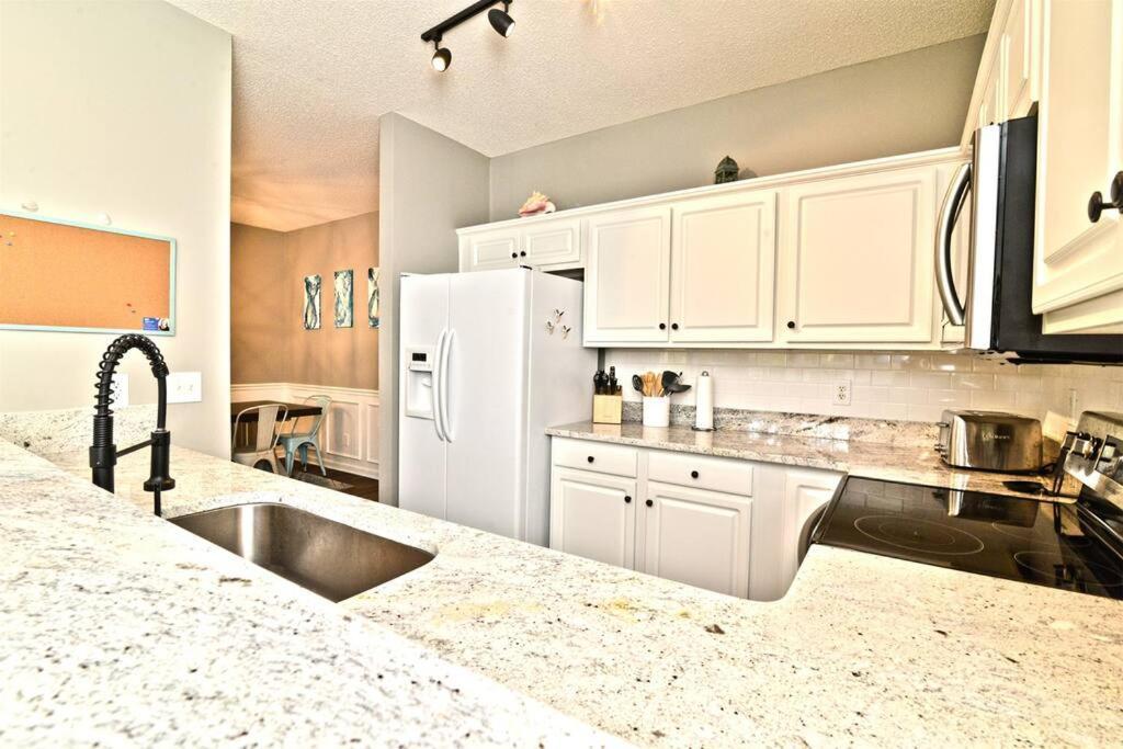 All New Luxury Beach Retreat 1 Mile To Beach W Pool Myrtle Beach Exterior photo